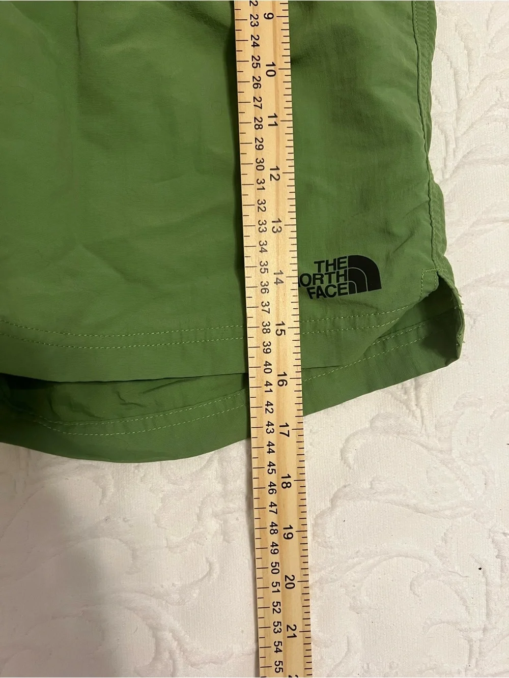 The North Face FlashDry Men’s Green Nylon Pull On Athletic Shorts size M